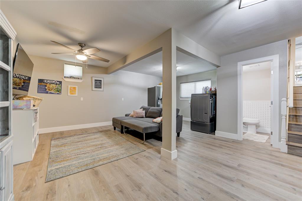 2632 N Brenda Avenue Property Photo 36