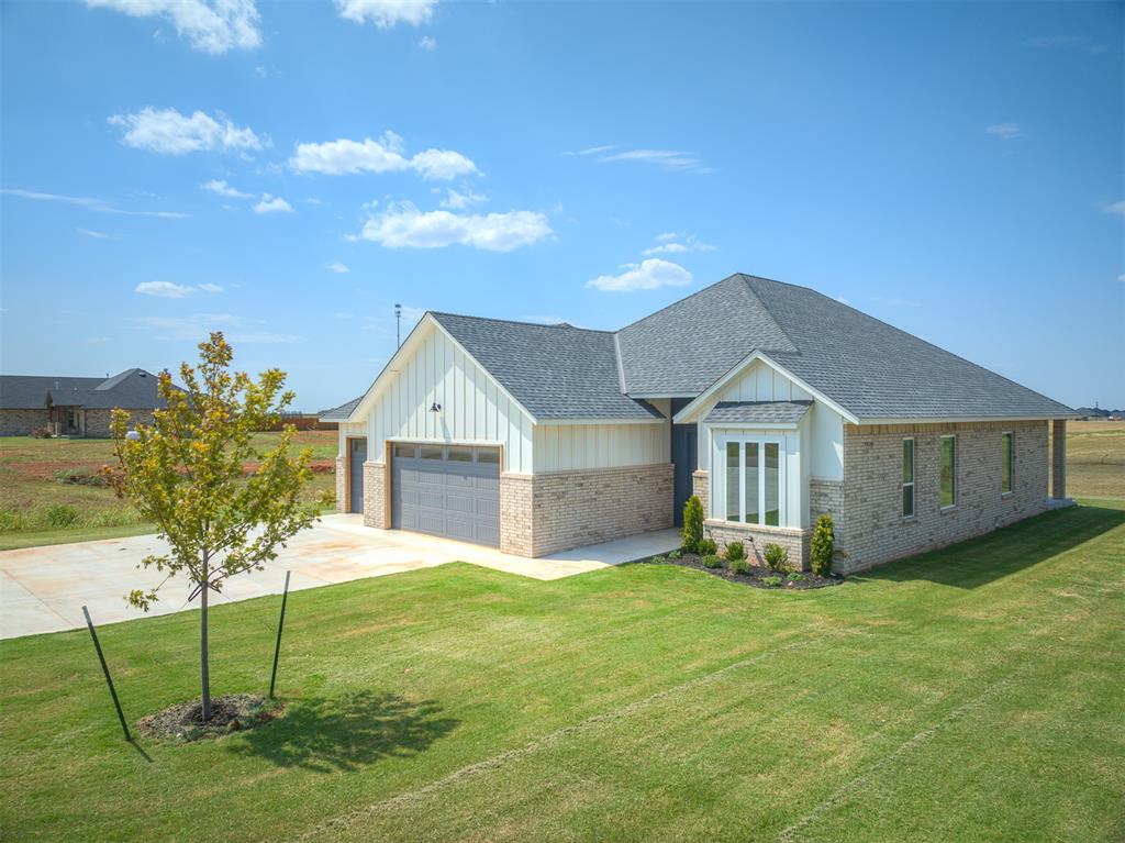 29763 Jade Street Property Photo 2