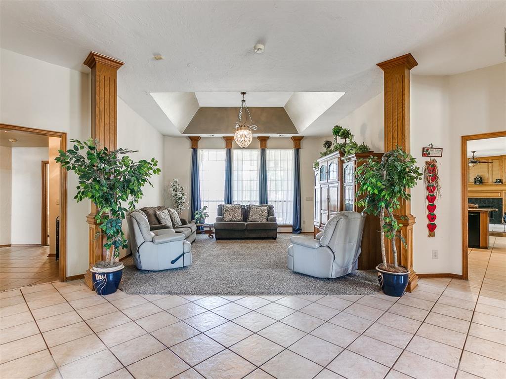 1309 Nw 196th Street Property Photo 4