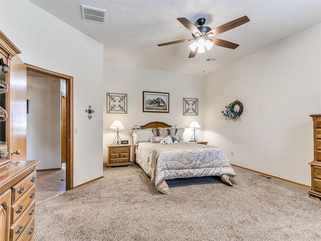 1309 Nw 196th Street Property Photo 5