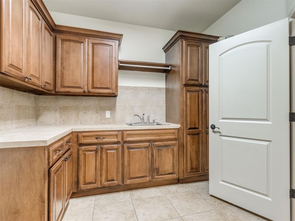 912 Trisha Lane Property Photo 28