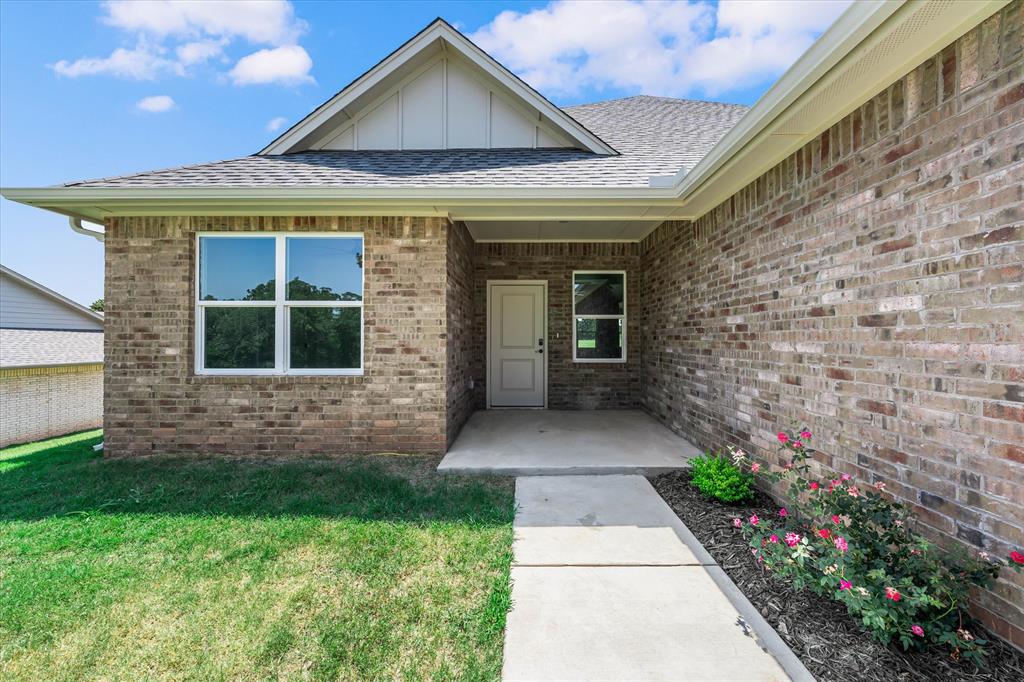 125 Canyon Creek Lane Property Photo 4