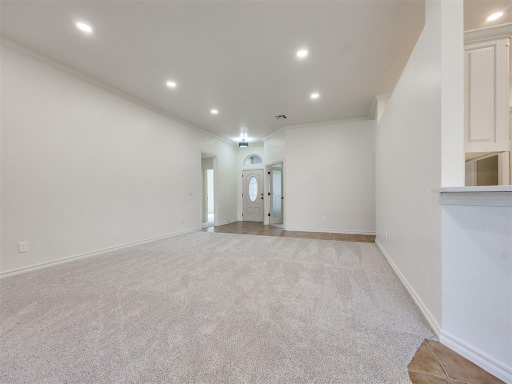 2901 Danielle Terrace Property Photo 11
