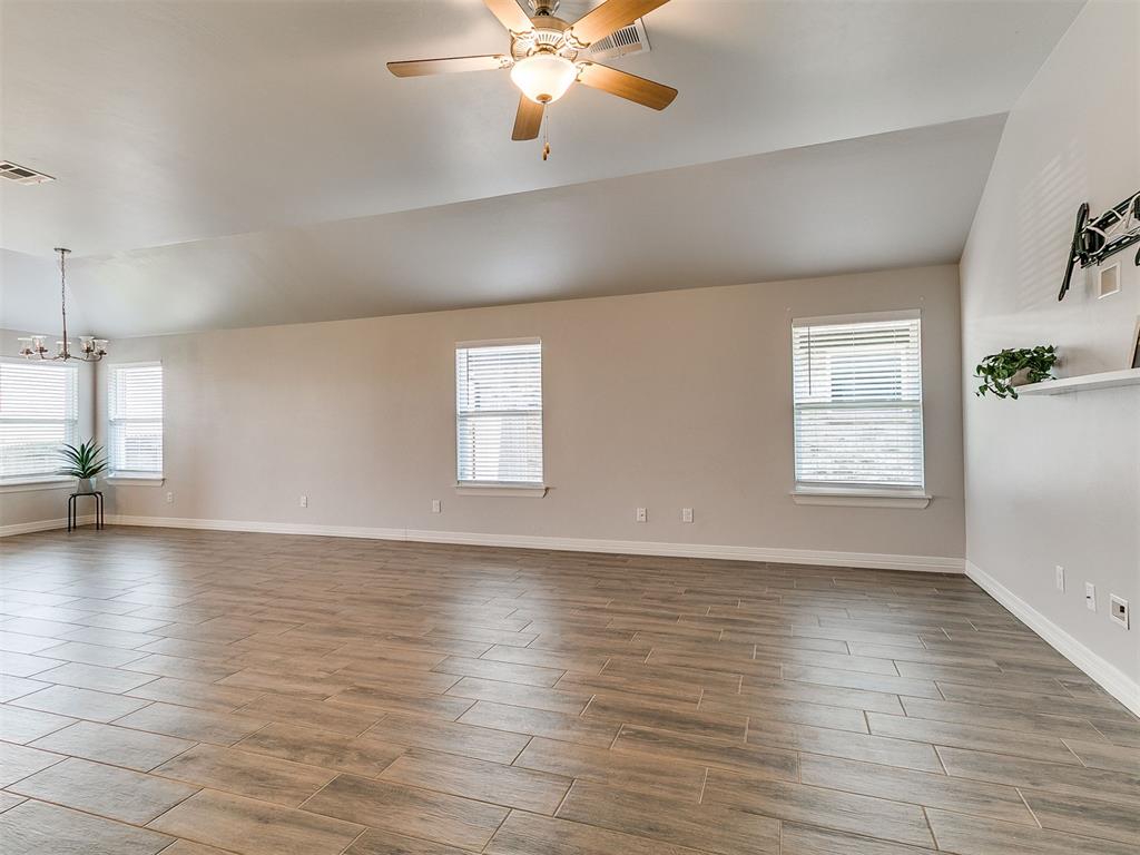 9204 Anaum Lane Property Photo 6
