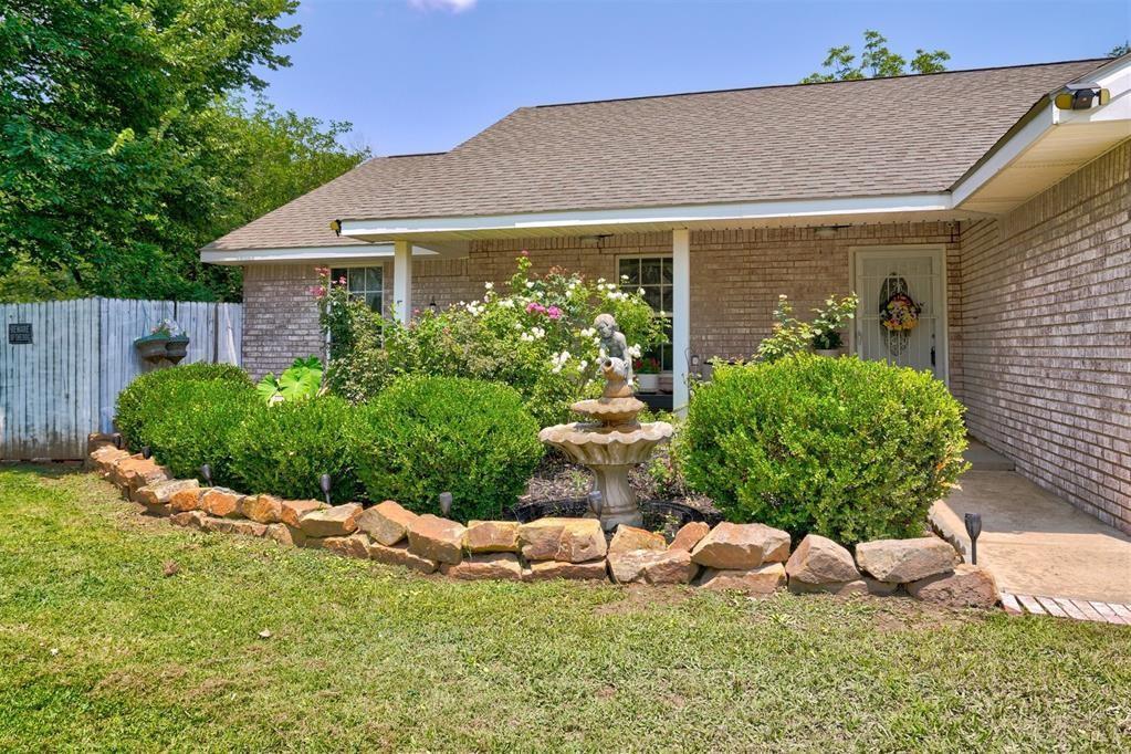 1602 Boren Boulevard Property Photo 2
