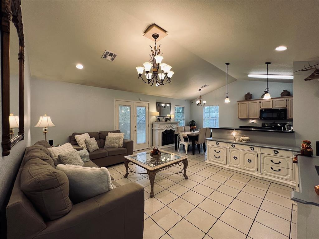 1602 Boren Boulevard Property Photo 13