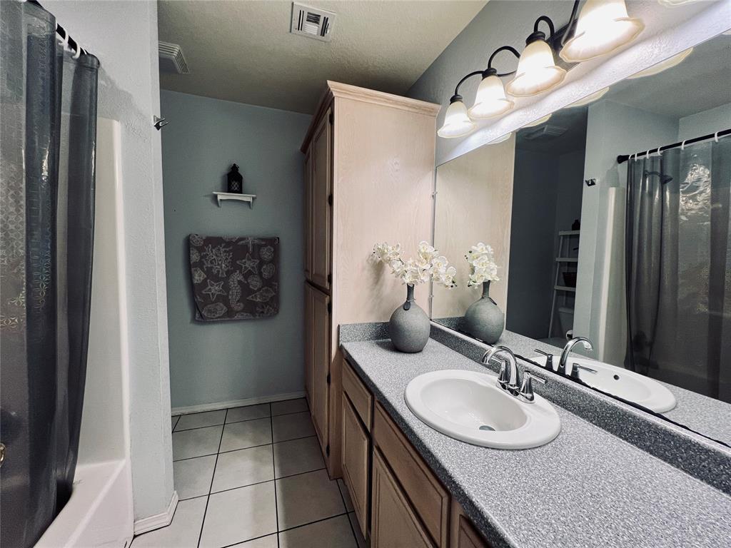 1602 Boren Boulevard Property Photo 14