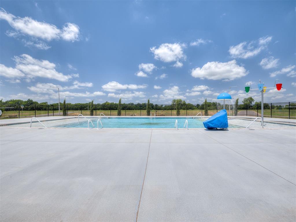 16105 Navarra Way Property Photo 1