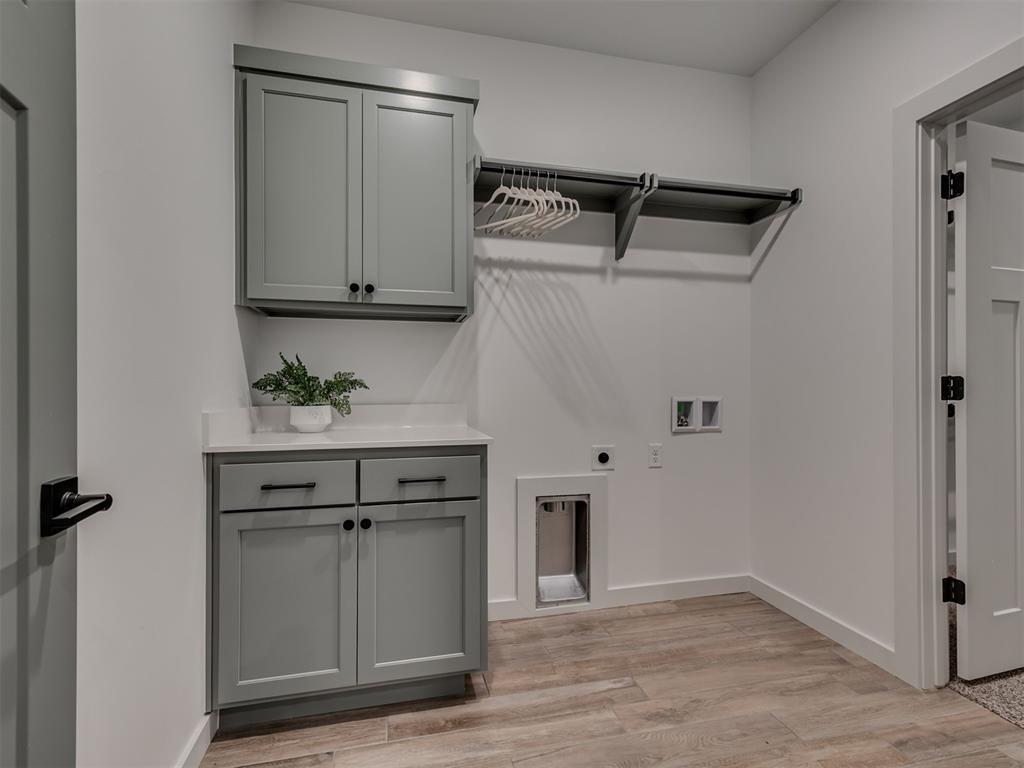 16105 Navarra Way Property Photo 26