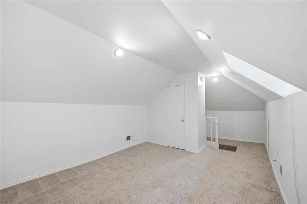 937 Ne 20th Street Property Photo 26