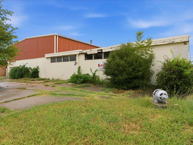 100 Ne 24th Street Property Photo 2
