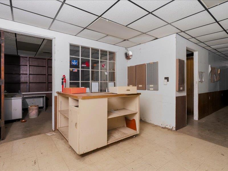 100 Ne 24th Street Property Photo 18