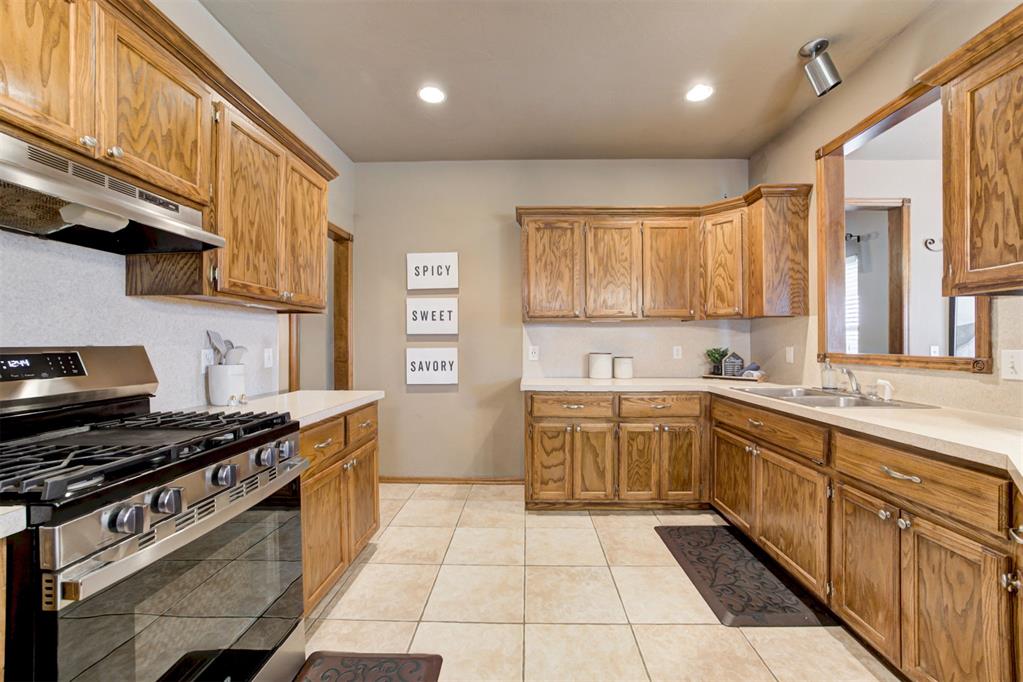 3470 Ne Chuck Wagon Road Property Photo 10