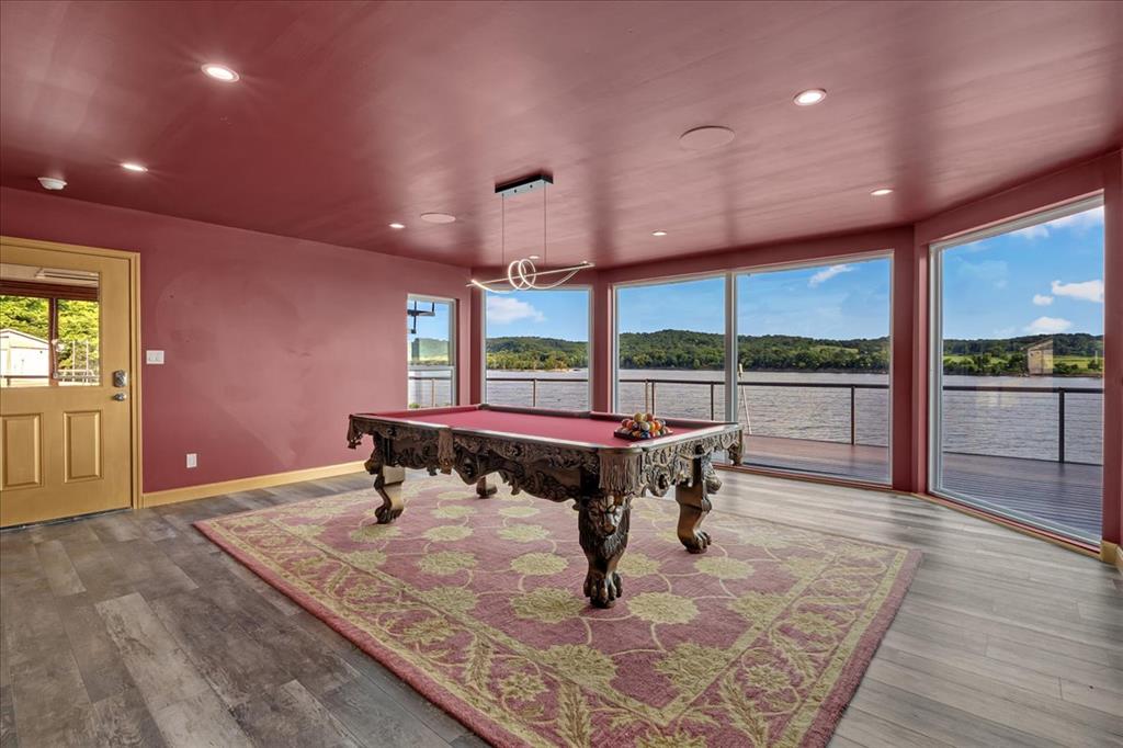 662 Se 4439 Loop Property Photo 8