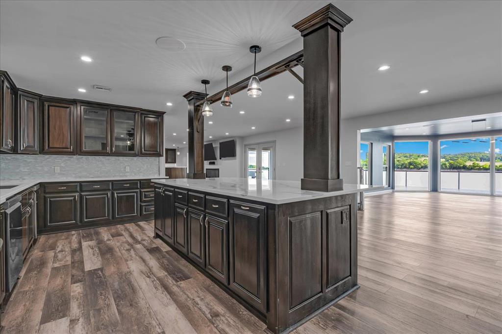 662 Se 4439 Loop Property Photo 13