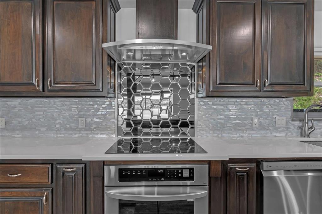 662 Se 4439 Loop Property Photo 15