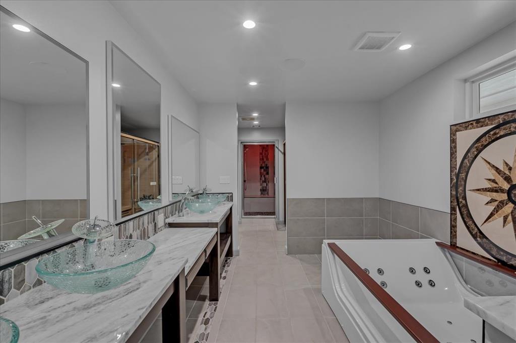 662 Se 4439 Loop Property Photo 31