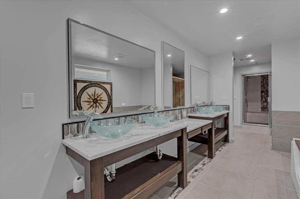 662 Se 4439 Loop Property Photo 32