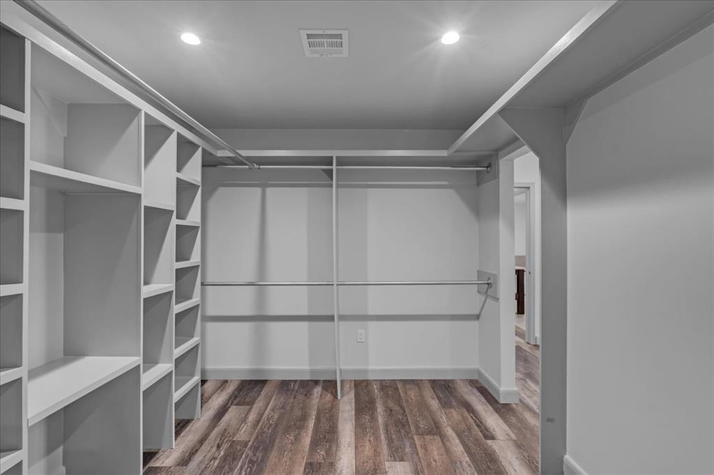 662 Se 4439 Loop Property Photo 33