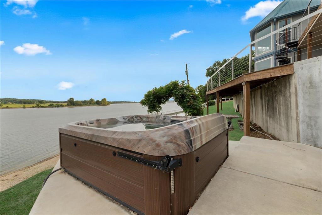 662 Se 4439 Loop Property Photo 43