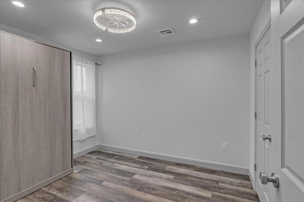 662 Se 4439 Loop Property Photo 50