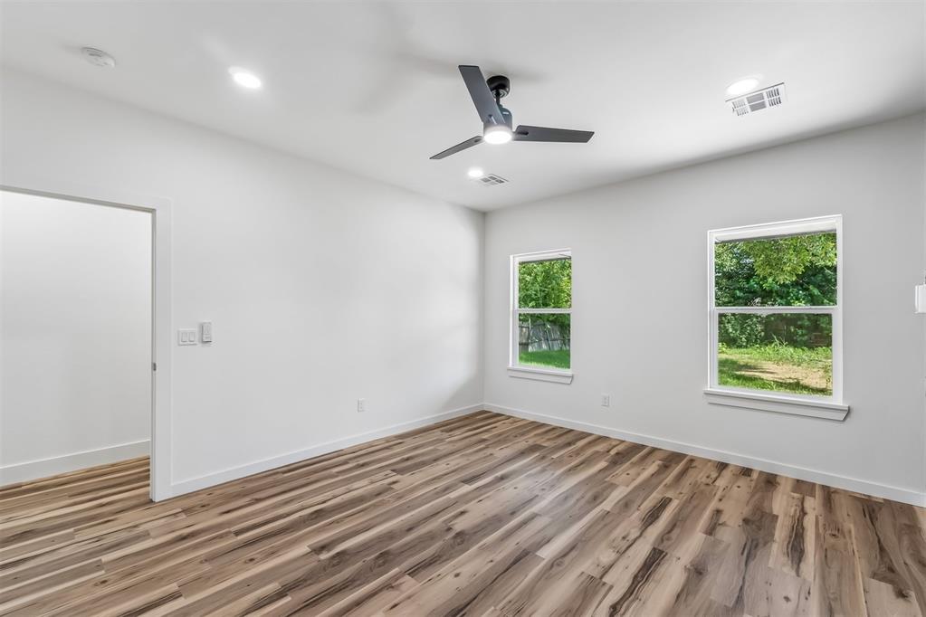 321 Nw 91st Street Property Photo 17