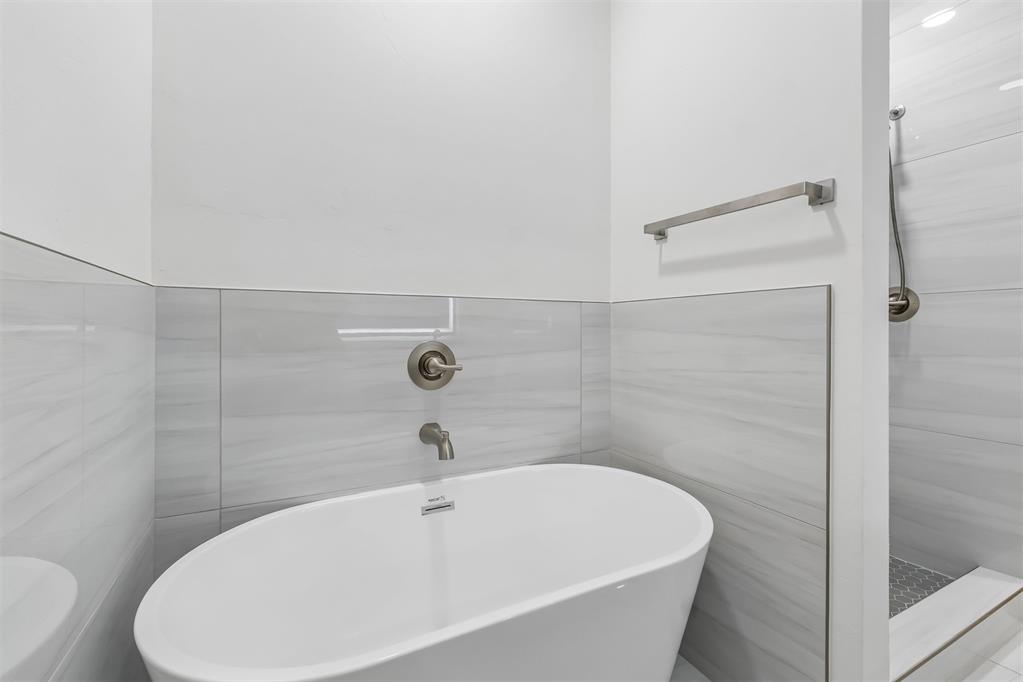 321 Nw 91st Street Property Photo 19