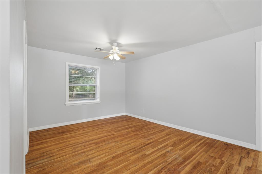 1207 Huntington Way Property Photo 13