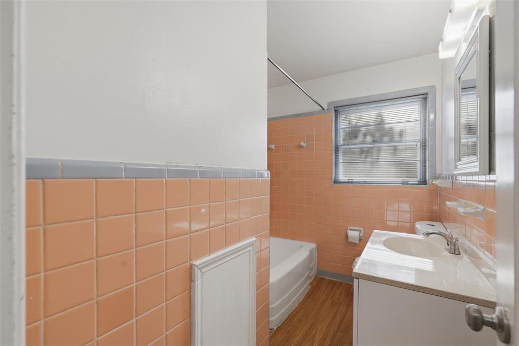 1207 Huntington Way Property Photo 17