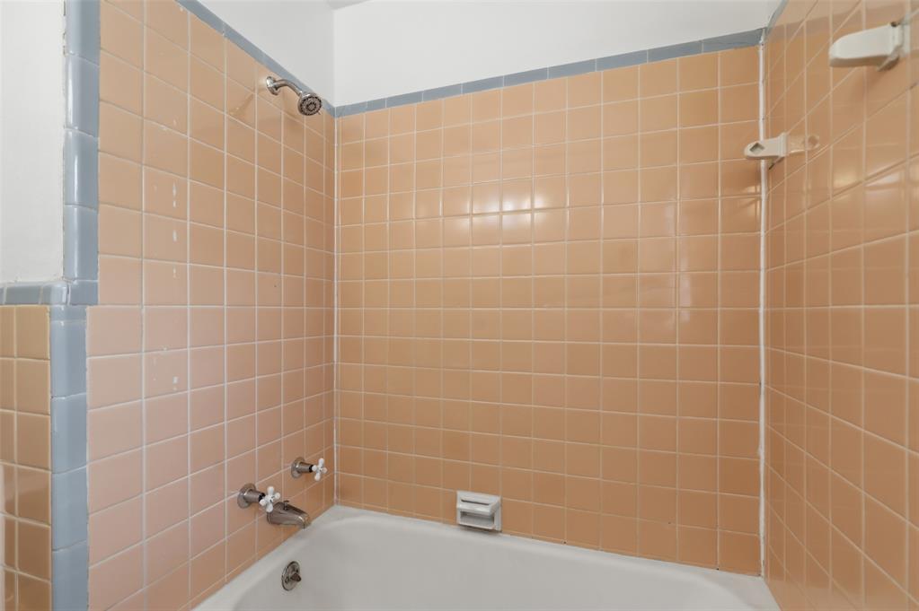 1207 Huntington Way Property Photo 19