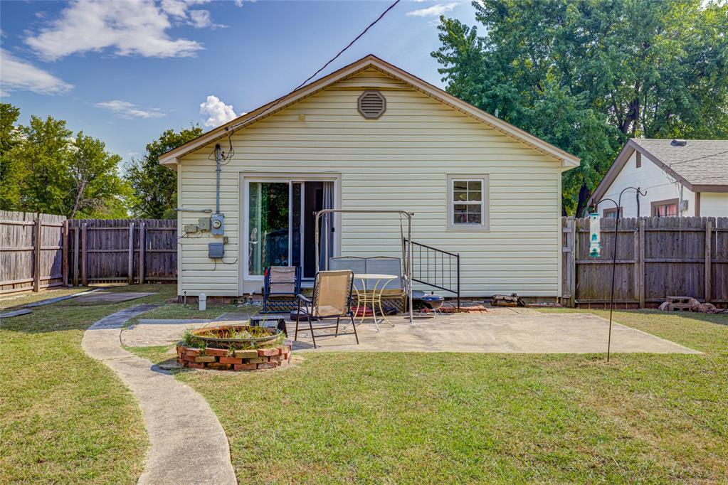 913 E Comanche Street Property Photo 13