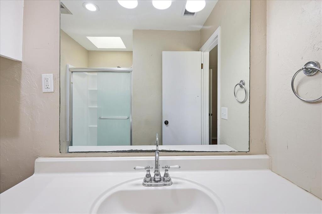 8925 N Eagle Lane Property Photo 20