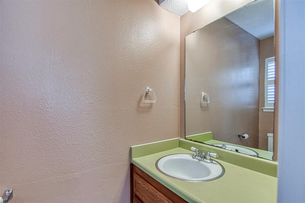 224 Atterberry Drive Property Photo 16