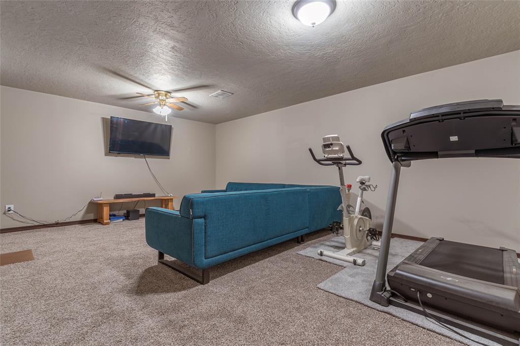 1006 Stonegate Drive Property Photo 16