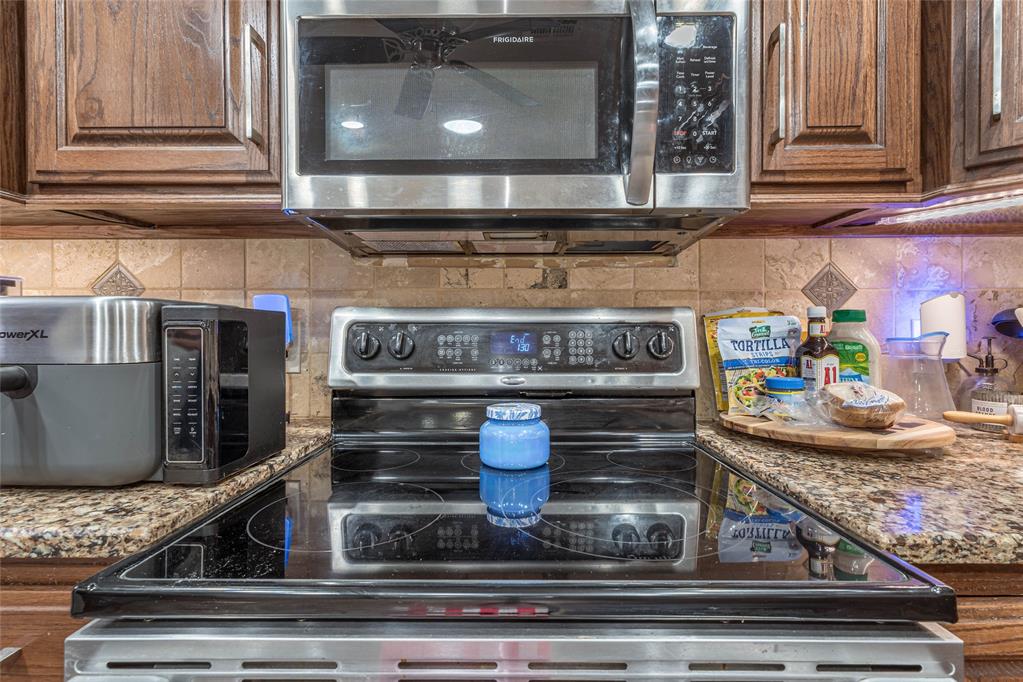 1006 Stonegate Drive Property Photo 23