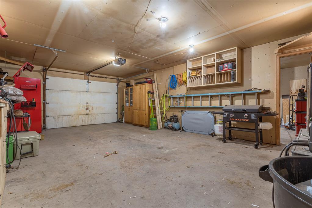 1006 Stonegate Drive Property Photo 38