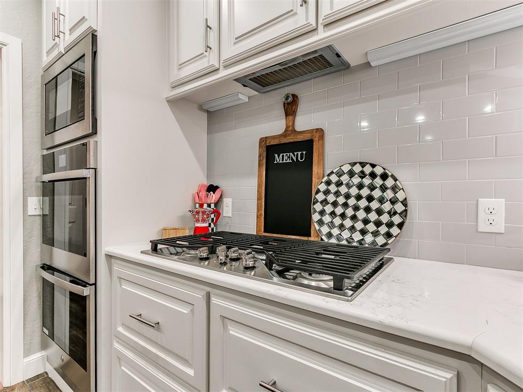 3144 Millbrook Square Property Photo 15