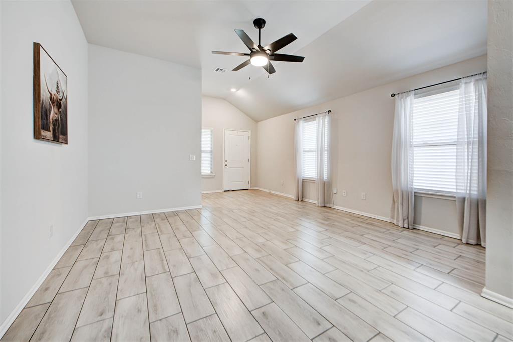 4804 Crystal Hill Drive Property Photo 6