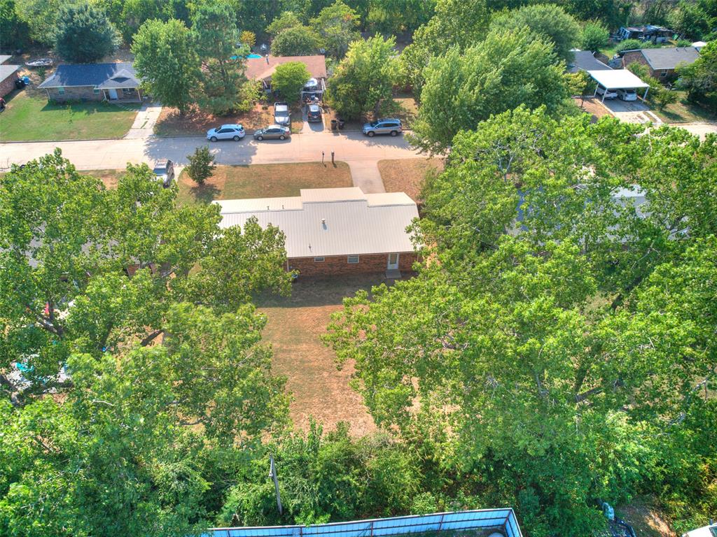 16 Sue Lane Property Photo 6