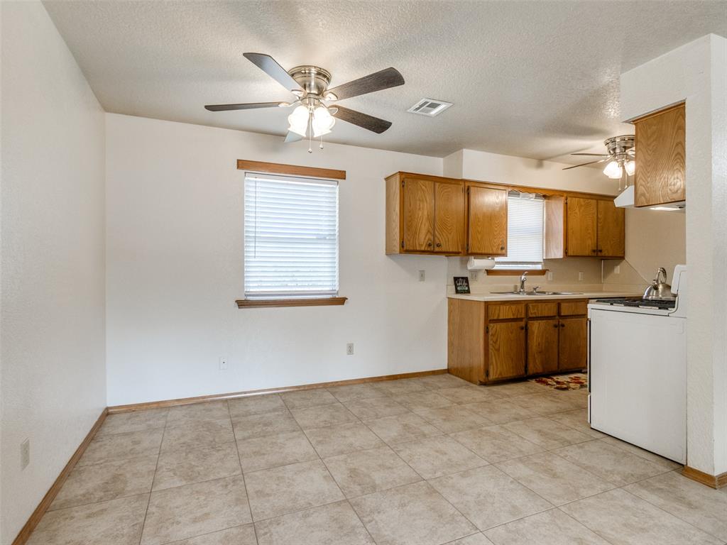 16 Sue Lane Property Photo 19
