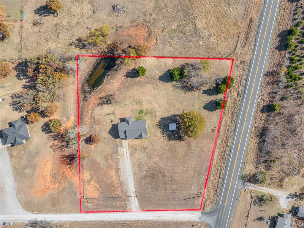 1242385 Property Photo 17