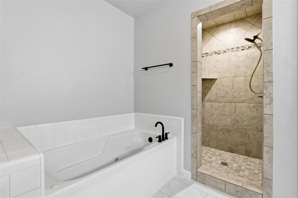 8101 Timothy Lane Property Photo 19