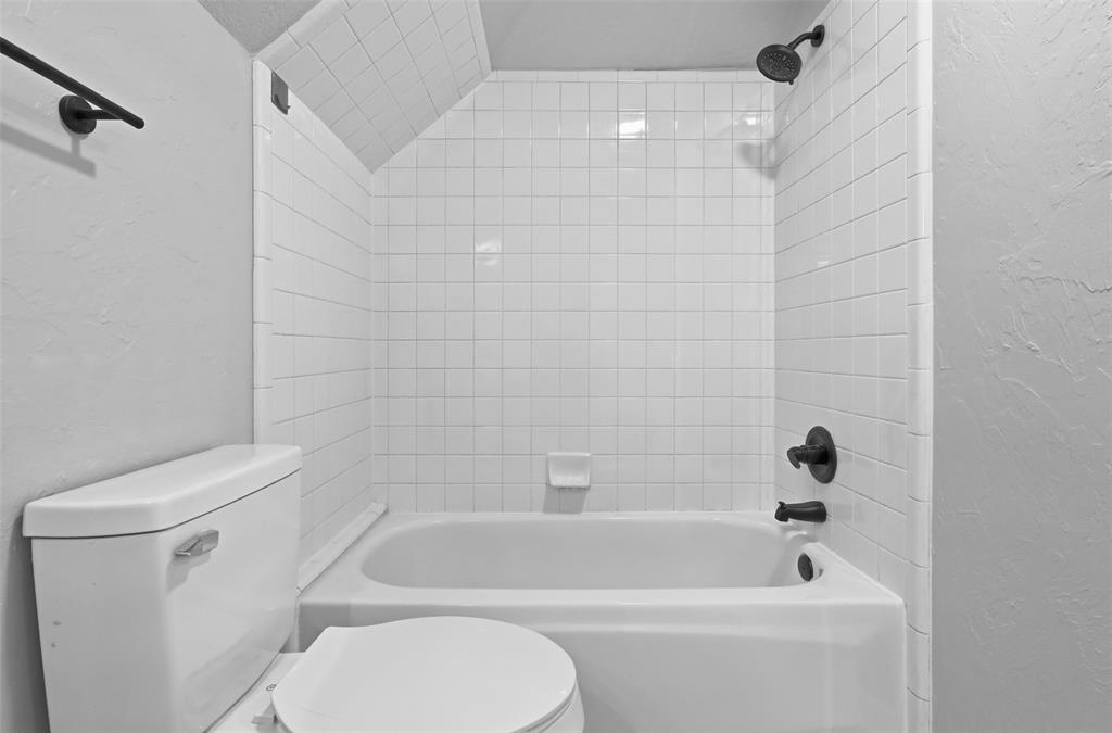 8101 Timothy Lane Property Photo 27
