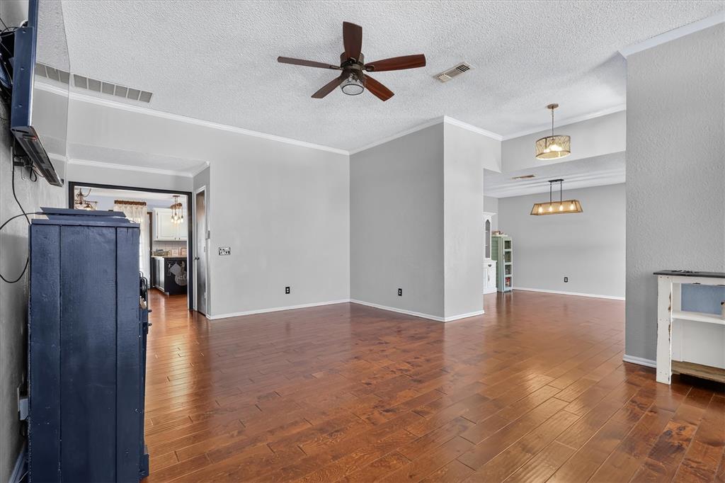 13417 Briar Hollow Drive Property Photo 9