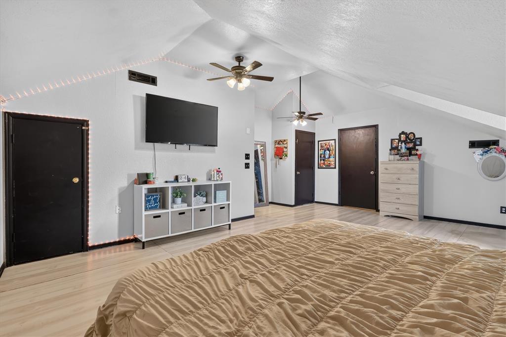 13417 Briar Hollow Drive Property Photo 19