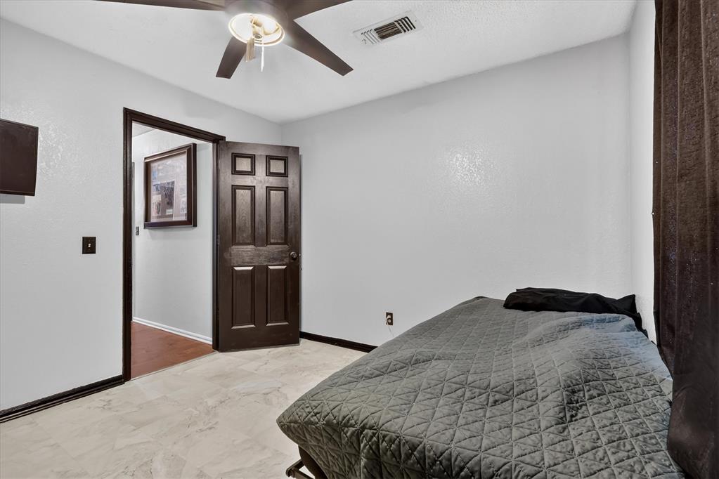 13417 Briar Hollow Drive Property Photo 26