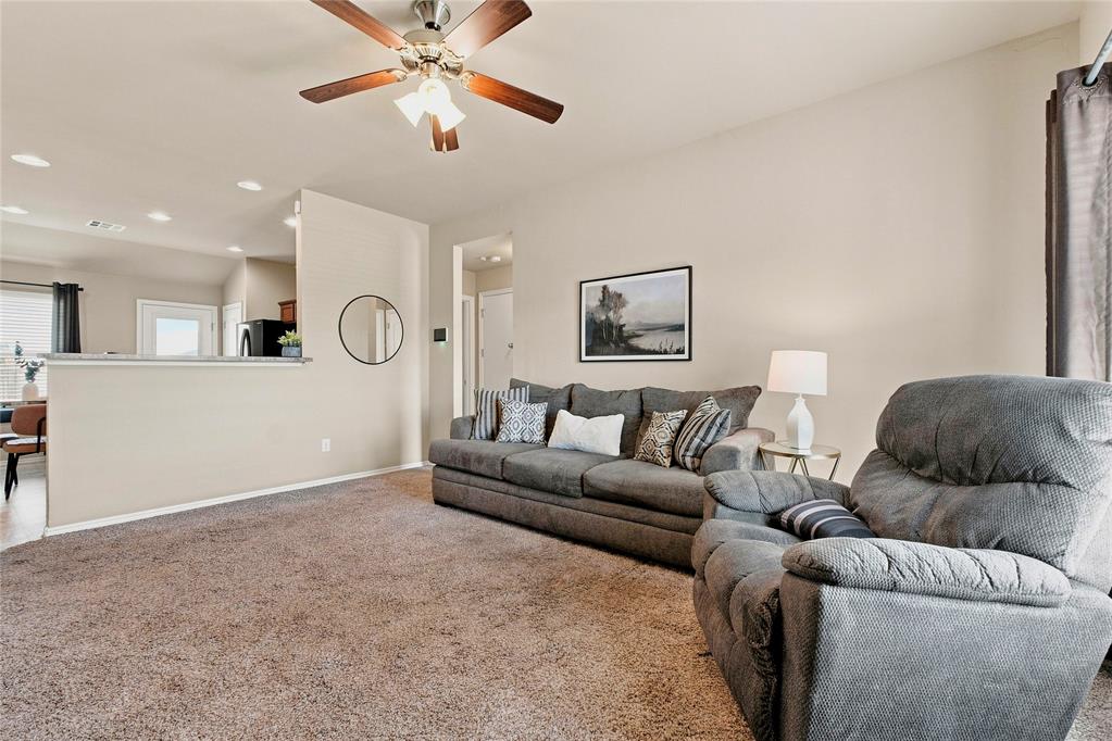 4904 Hunter Boulevard Property Photo 5