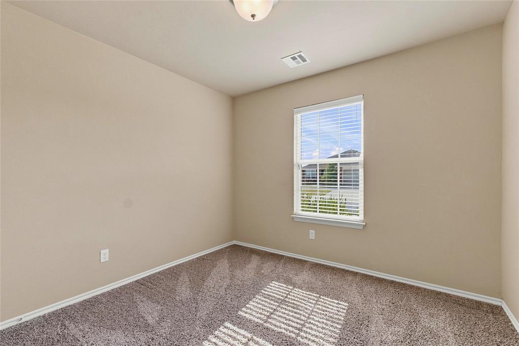 4904 Hunter Boulevard Property Photo 15
