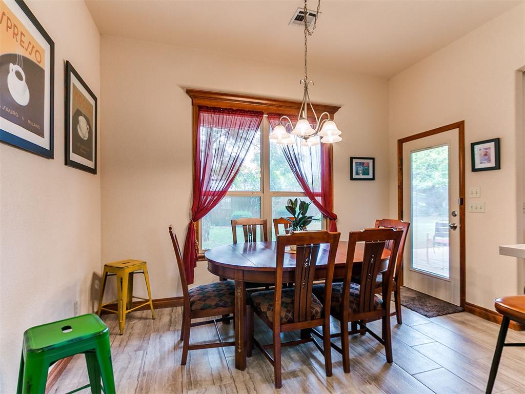 2116 Bates Way Property Photo 7