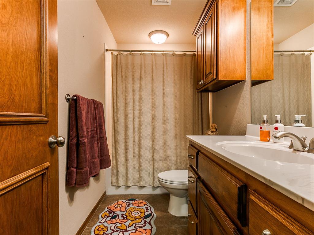 2116 Bates Way Property Photo 32